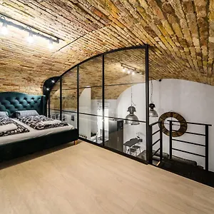 Spacious Loft In The Heart Of Downtown Apartment Budapest